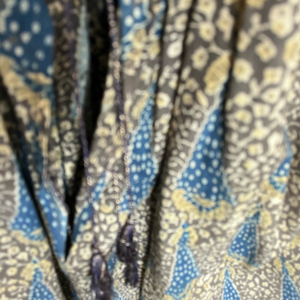 Blue and Beige Patterned Scarf